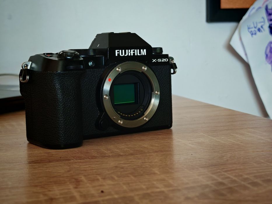 Fujifilm XS-20 body stan dobry, gwarancja rozruchowa