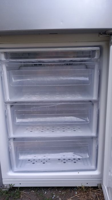 Холодильник ,гарантія,доставка!