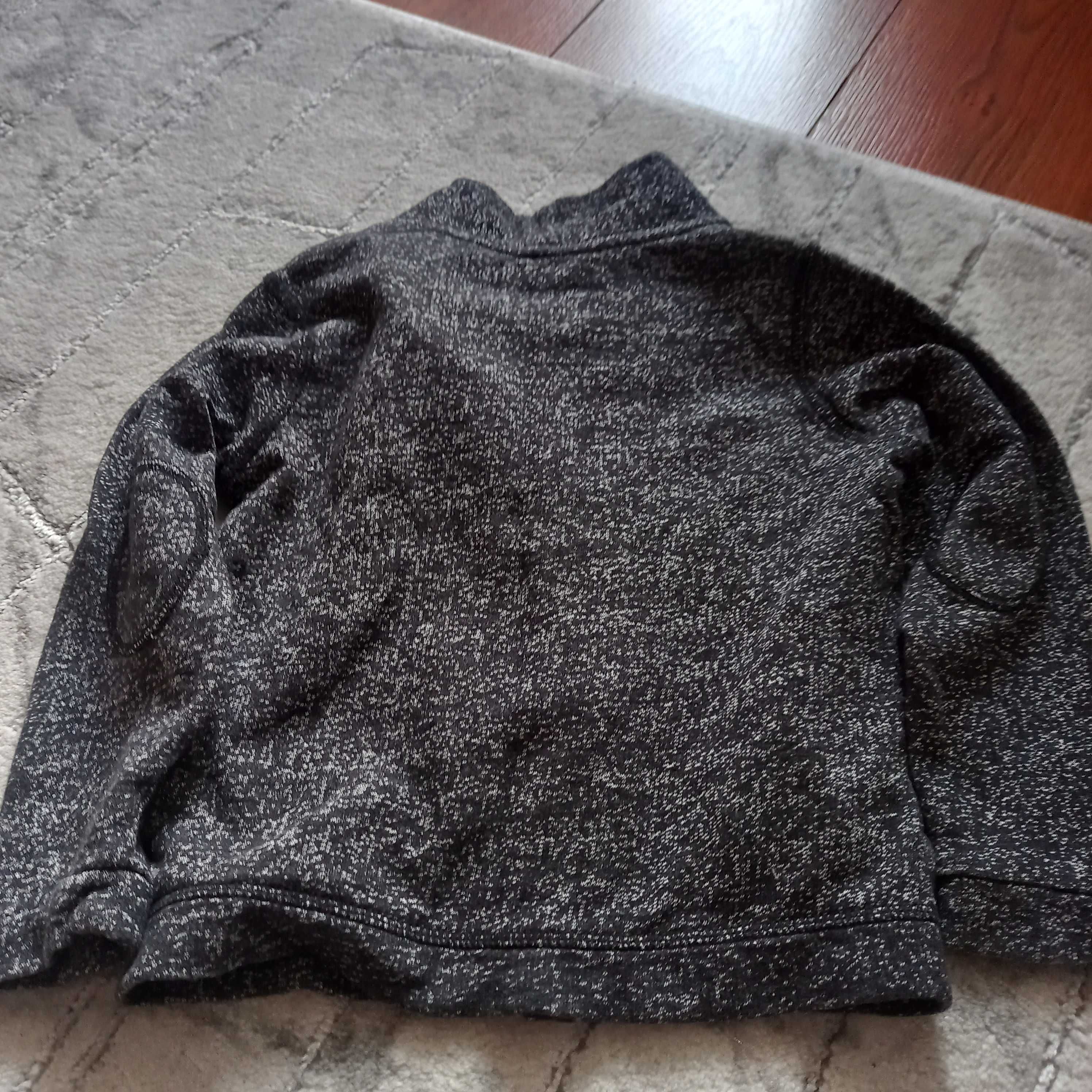 Sweterek  rozmiar 110/116 chłopak