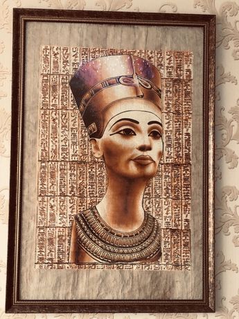 Продам картину Нифертити на папирусе в раме под стеклом.