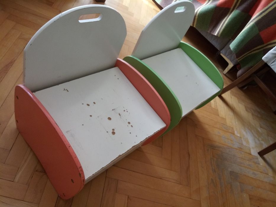 Krzesełka dla dzieci z pojemnikiem 2 szt.