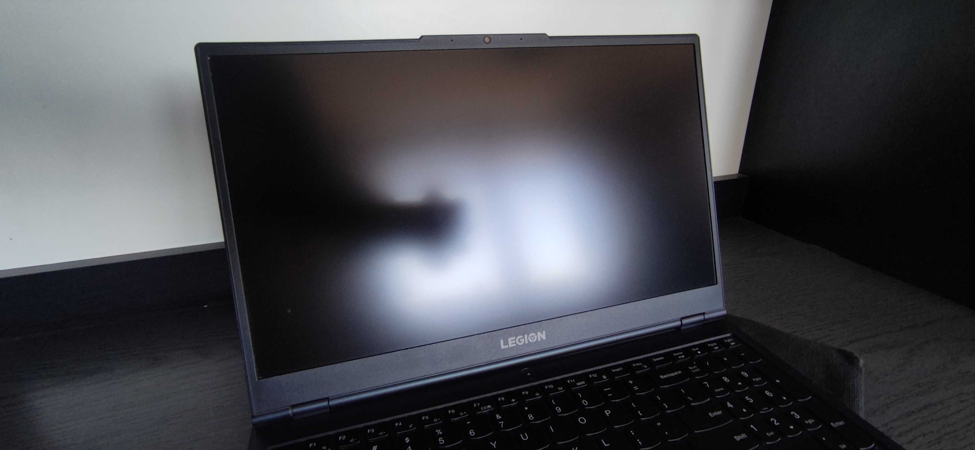 Laptop Lenovo Legion 5-15 - używany