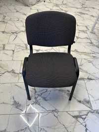 Офісний стілець сірий