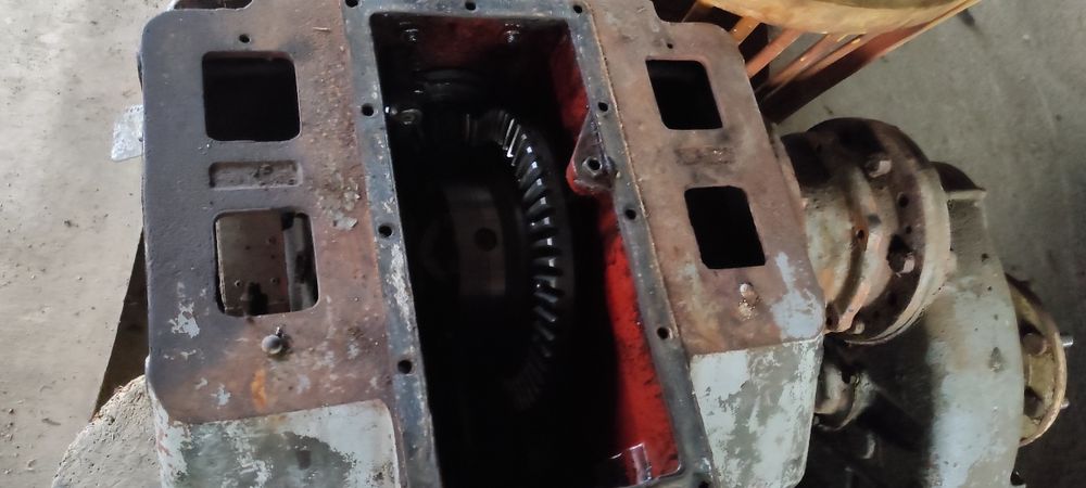 Ursus c360 na części,