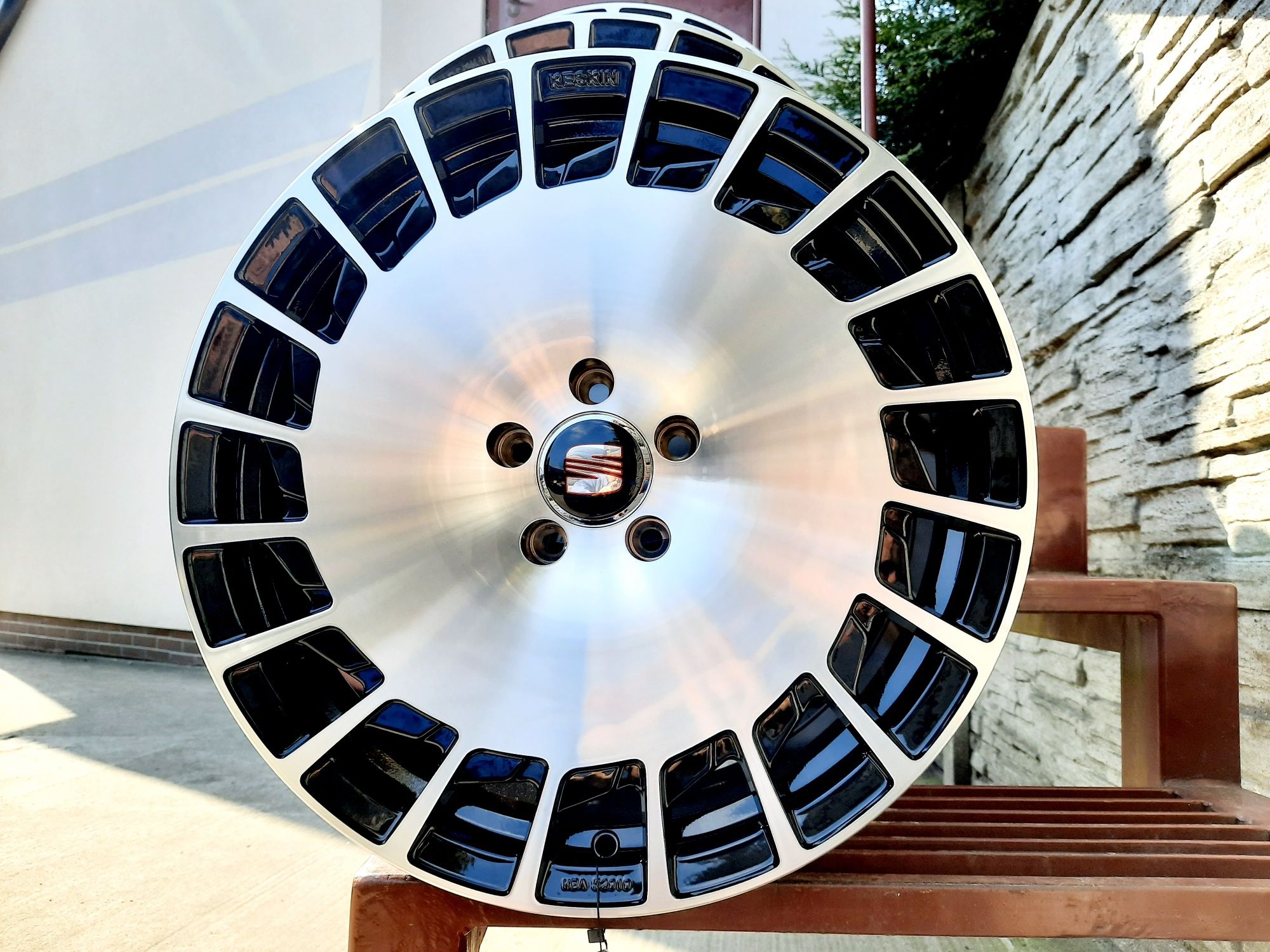 Alufelgi 19 SEAT 5x112 Alhambra Altea Ateca Leon Tarraco KESKIN KT23