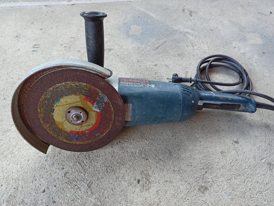 Болгарка   Bosch