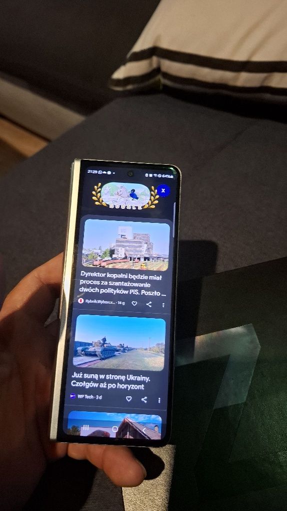 Samsung z lofd 3 5g 512  komplet sprawny z wadą