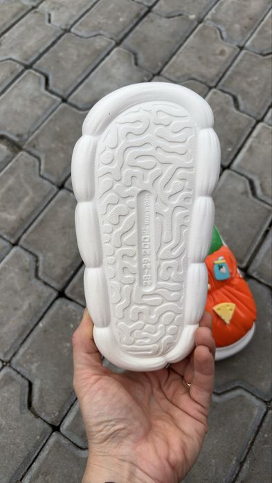 Дитячі тапочки 28/29; 32/33 р