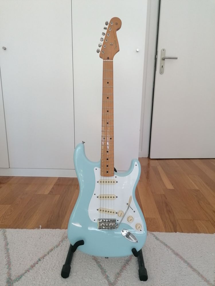 Fender Stratocaster Vintera 50s