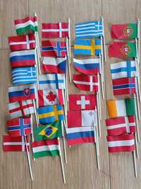 Zestaw flag narodowych,  różne kraje. 30szt. 11x6cm.
