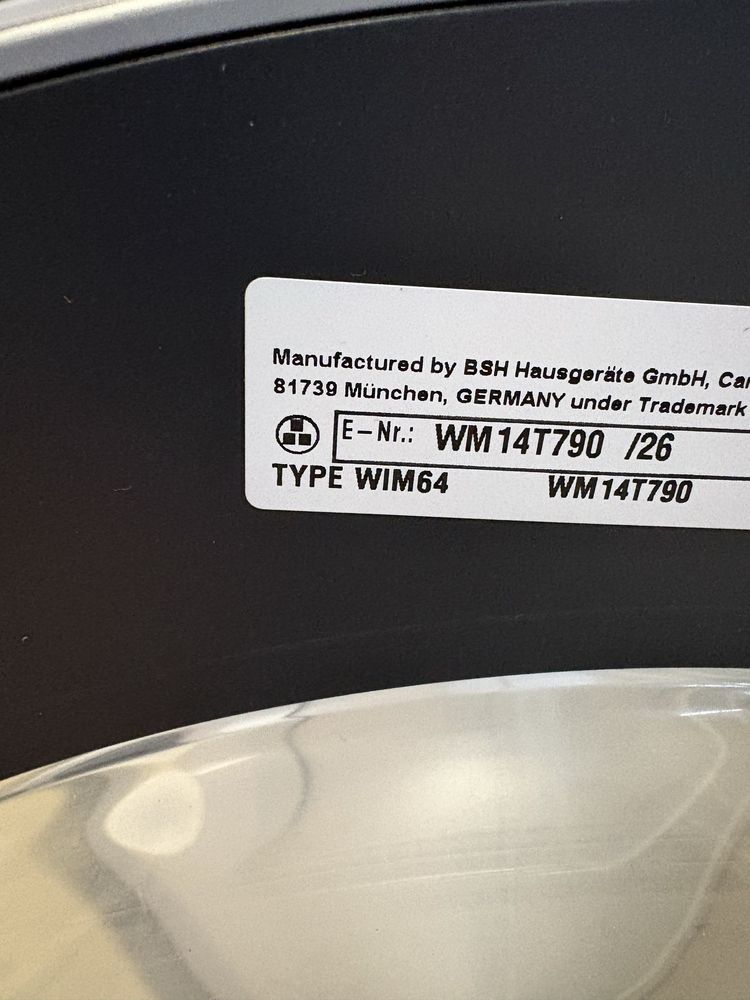 Пральна машинка Simens WM14T790 8кг