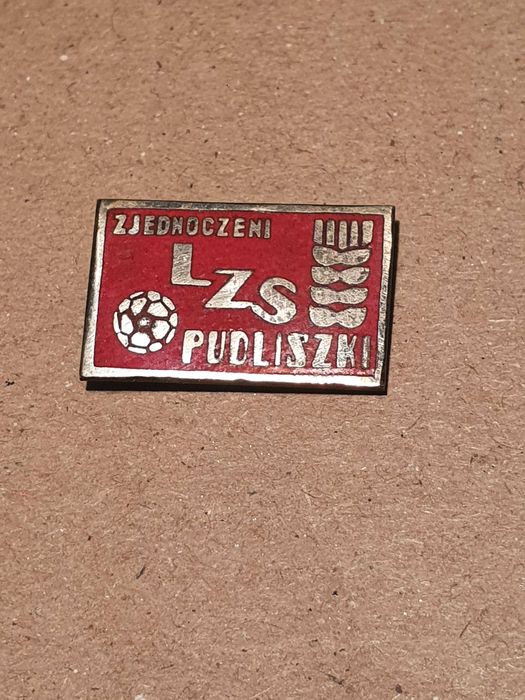 Odznaka klubowa Zjednoczeni Pudliszki - czerwona