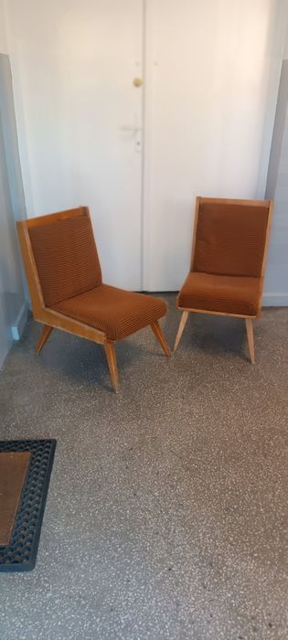 Unikatowe fotele PRL lata 60 zaprojektowanie przez Leśniewskiego oraz