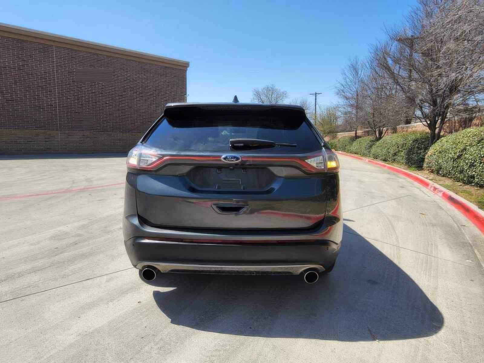 2018   Ford    Edge