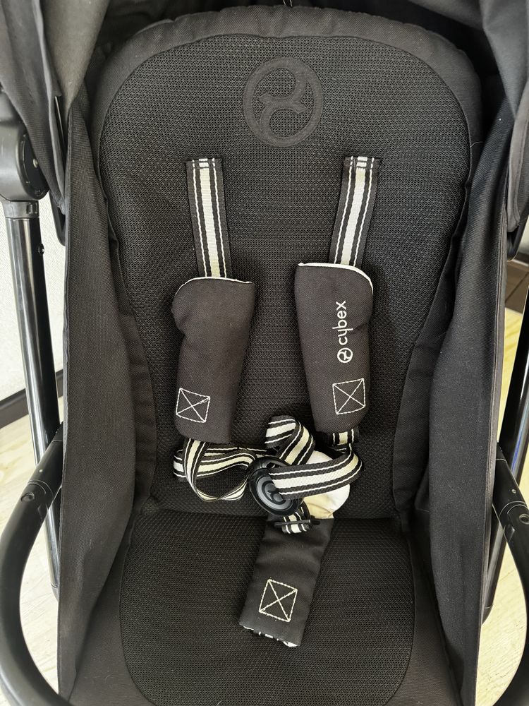 Прогулочная прогулянкова коляска Cybex Eezy S Plus 2