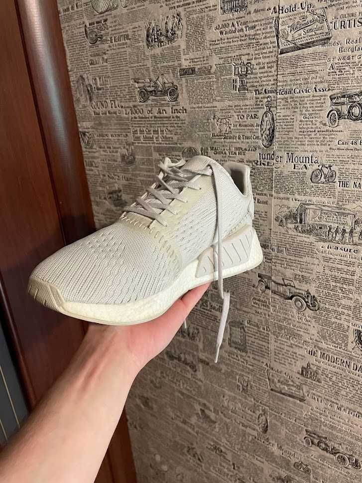 Adidas nmd r2 wings 44р кросівки