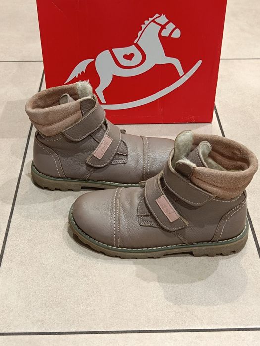 Buty dziewczęce zimowe firmy Emel rozm. 31