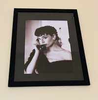 Oprawiony druk cyfrowy Audrey Hepburn