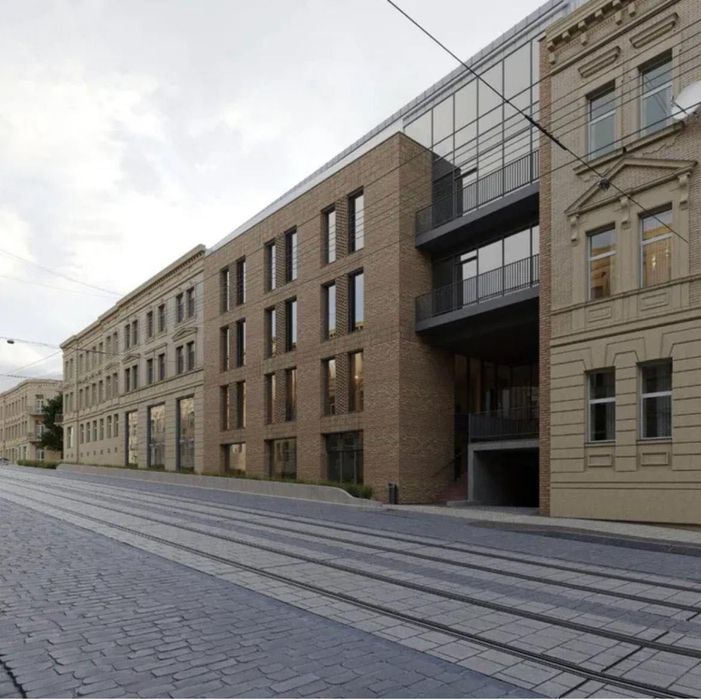 Оренда офісу 82,87 м² у ТОЦ Княжий Хол (вул. Городоцька р-н цирку)