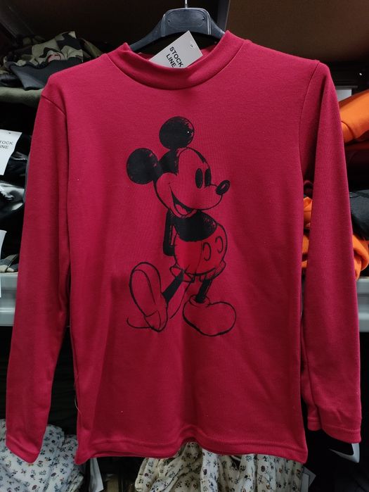 Sweates criança cardadas 3 Euros.           Só para REVENDA