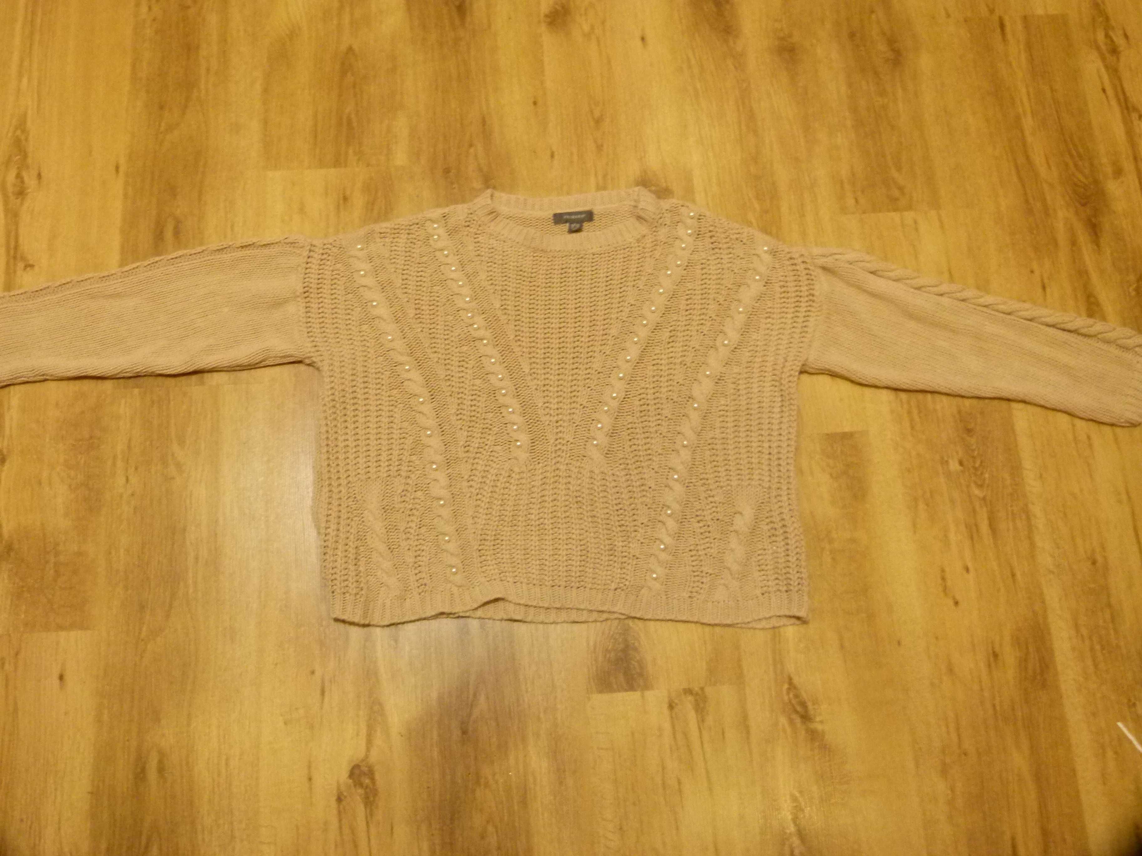 Primark sweter kremowy zimowy krótszy Oversize rozmiar Xl/XXL 42/44