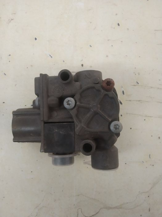 Модулятор ABS Knorr-Bremse BR9154,BR9152(нові)