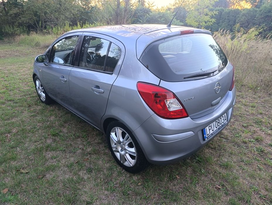 Opel Corsa D 1.2 benzyna