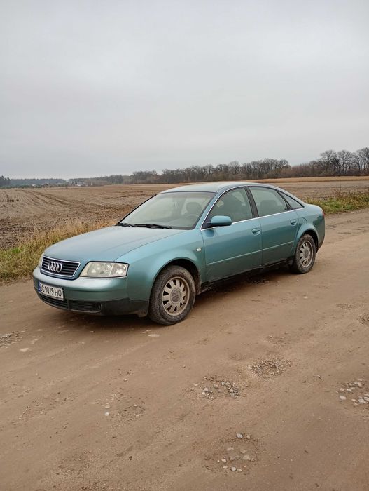 Автомобіль Audi A6 C5
