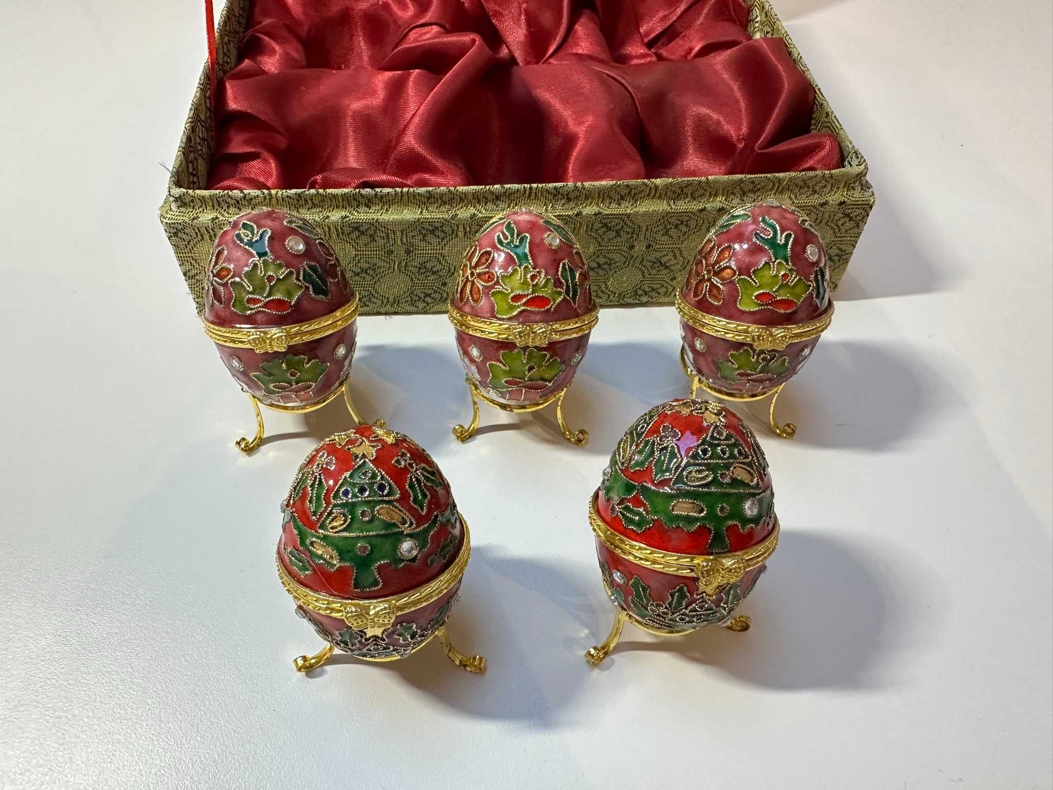 Zestaw 9 Jajek Faberge w Stanie Idealnym