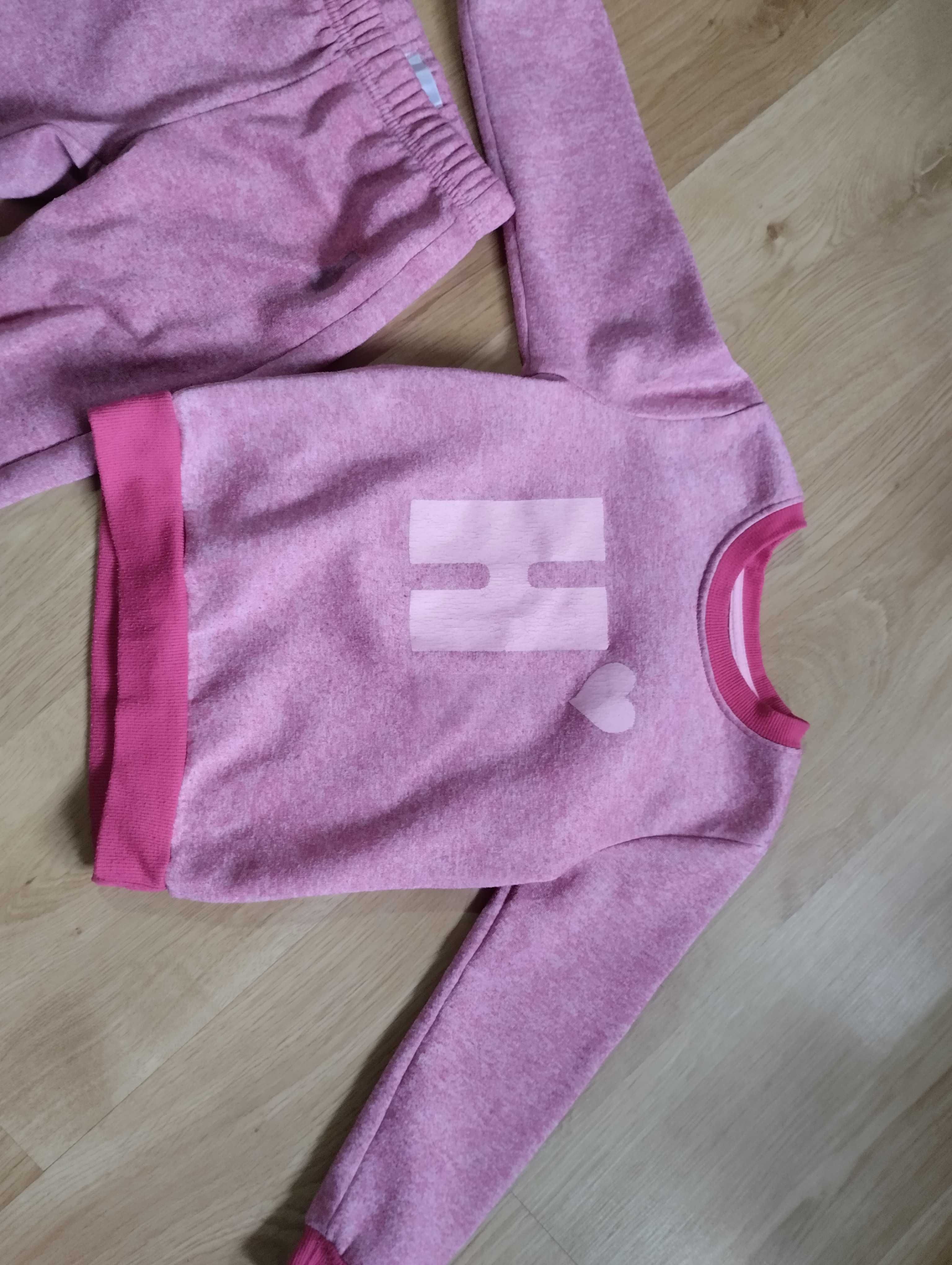 Dres dla dziewczynki r.104