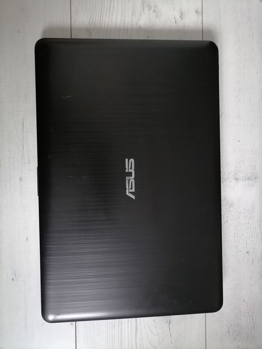 Laptop Asus R540UB i3 6gen. SSD Geforce MX110