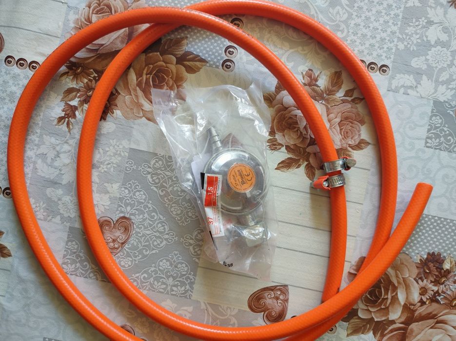 Газовий редуктор з шлангом