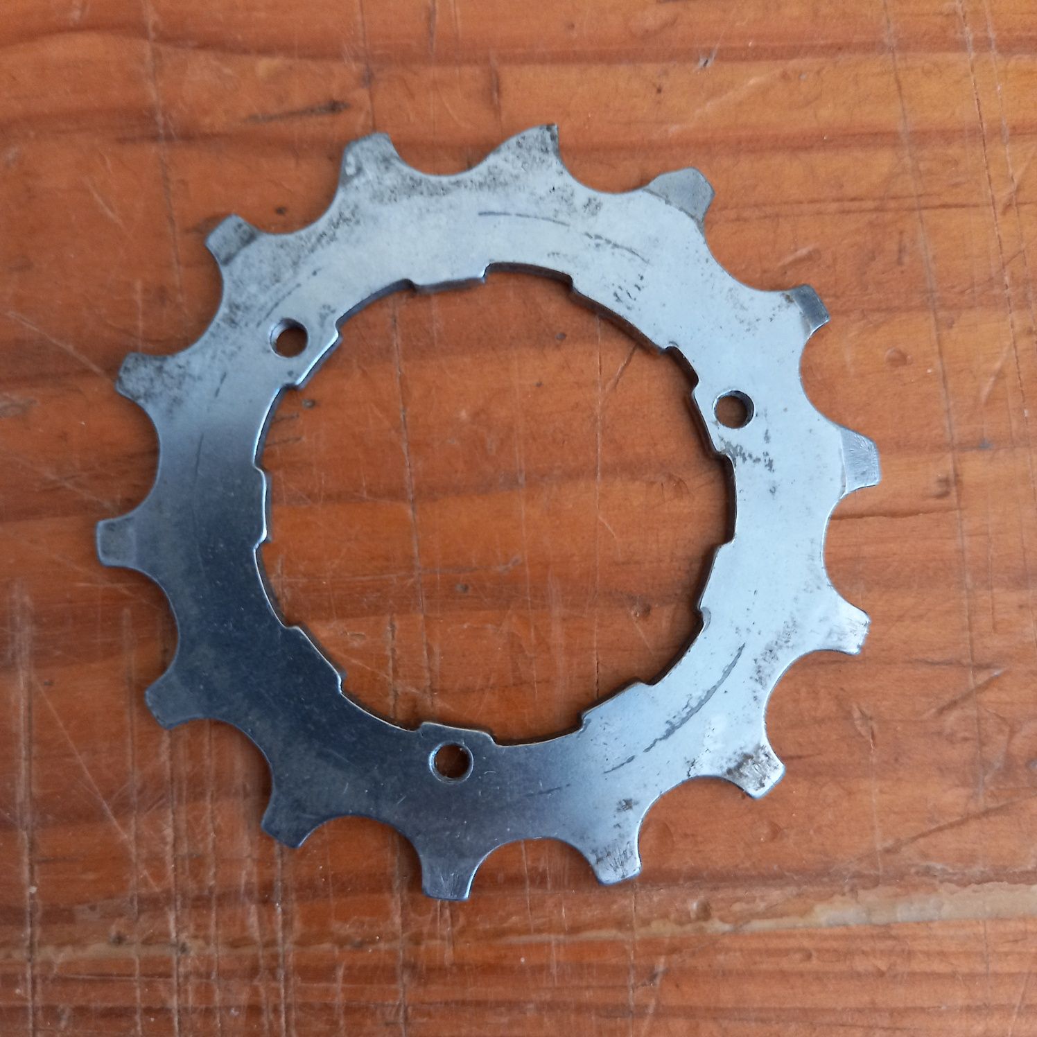 Pinhão cassete shimano 14 dentes