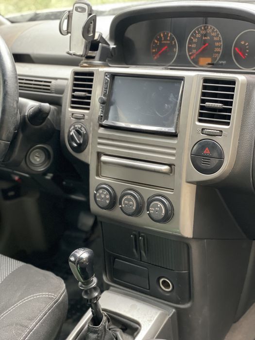 Продам Nissan X-trail 2.2 CDI ,на классном ходу