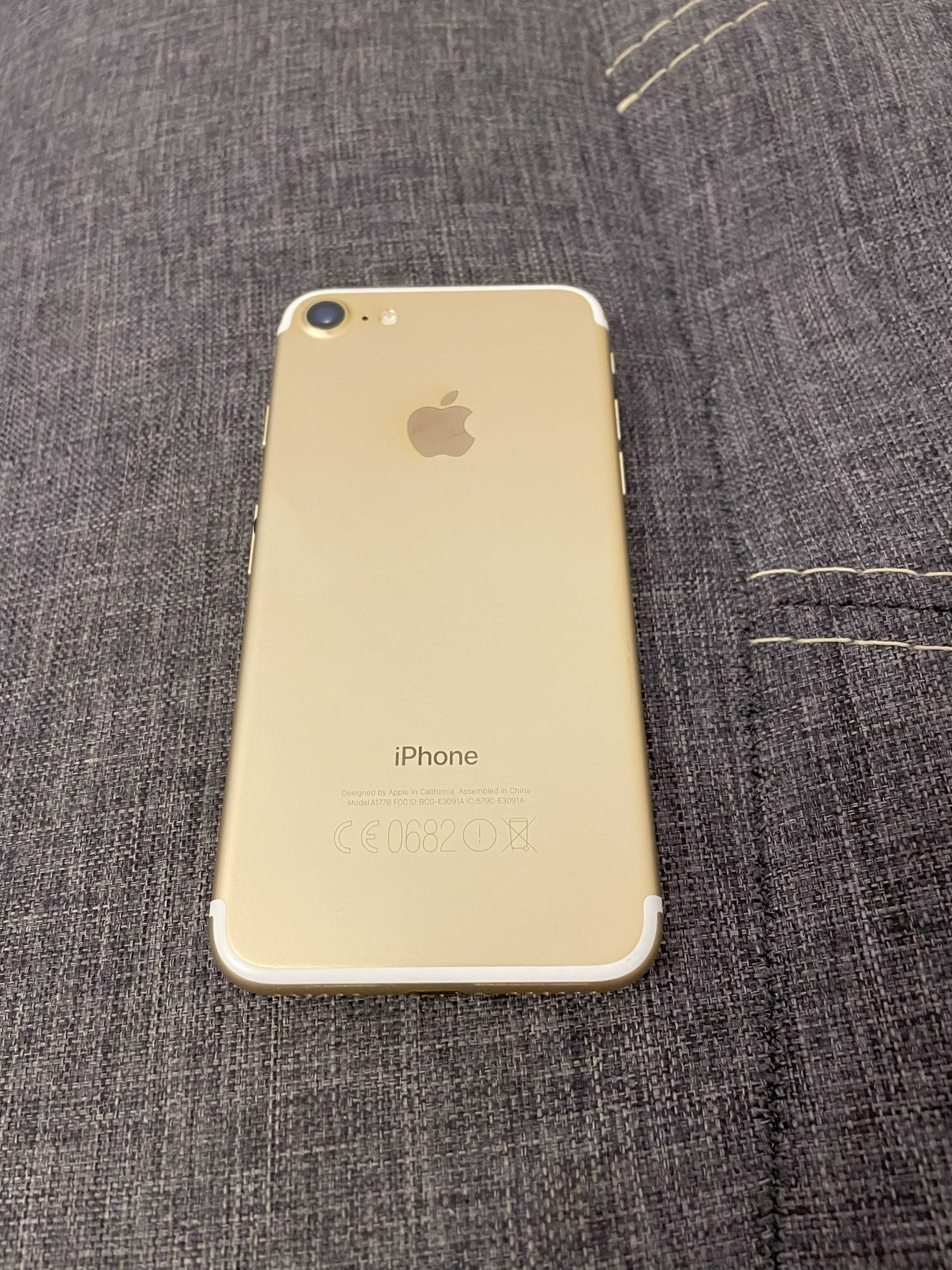 iPhone 7 złoty 32 GB stan idealny