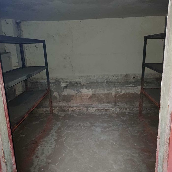 ЗДАМ гараж  ГСК Энергетик  ул.Затишна 1, высота ворот 2.5м  !