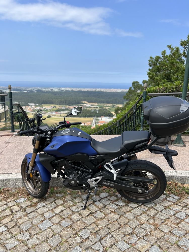 Honda CB300R 2023