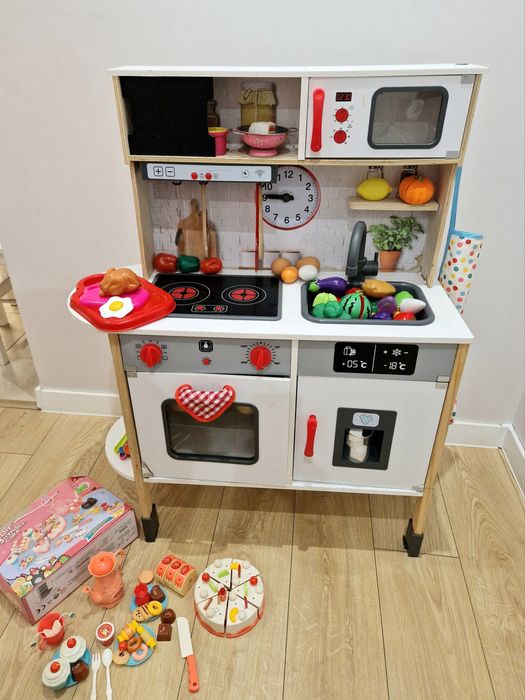 Kuchnia drewniana zabawkowa Lidl Playtive Lupiu