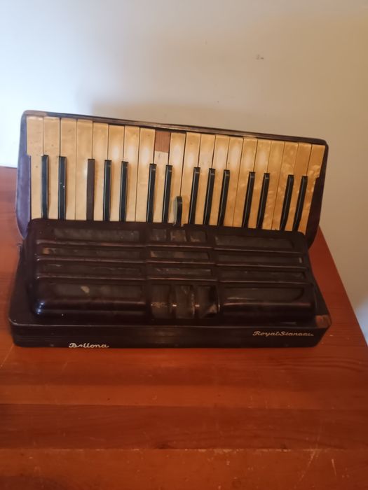 Akordenon Korpus strona melodyczna