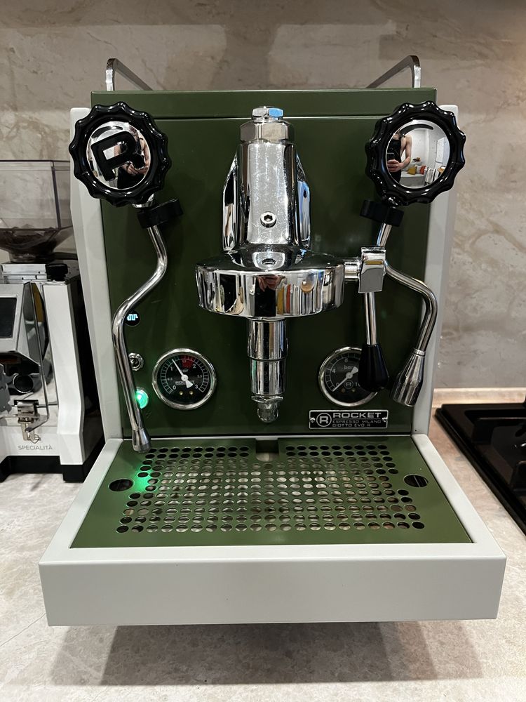 Кофемашина Rocket Giotto Evo R + Гриндер + Допы