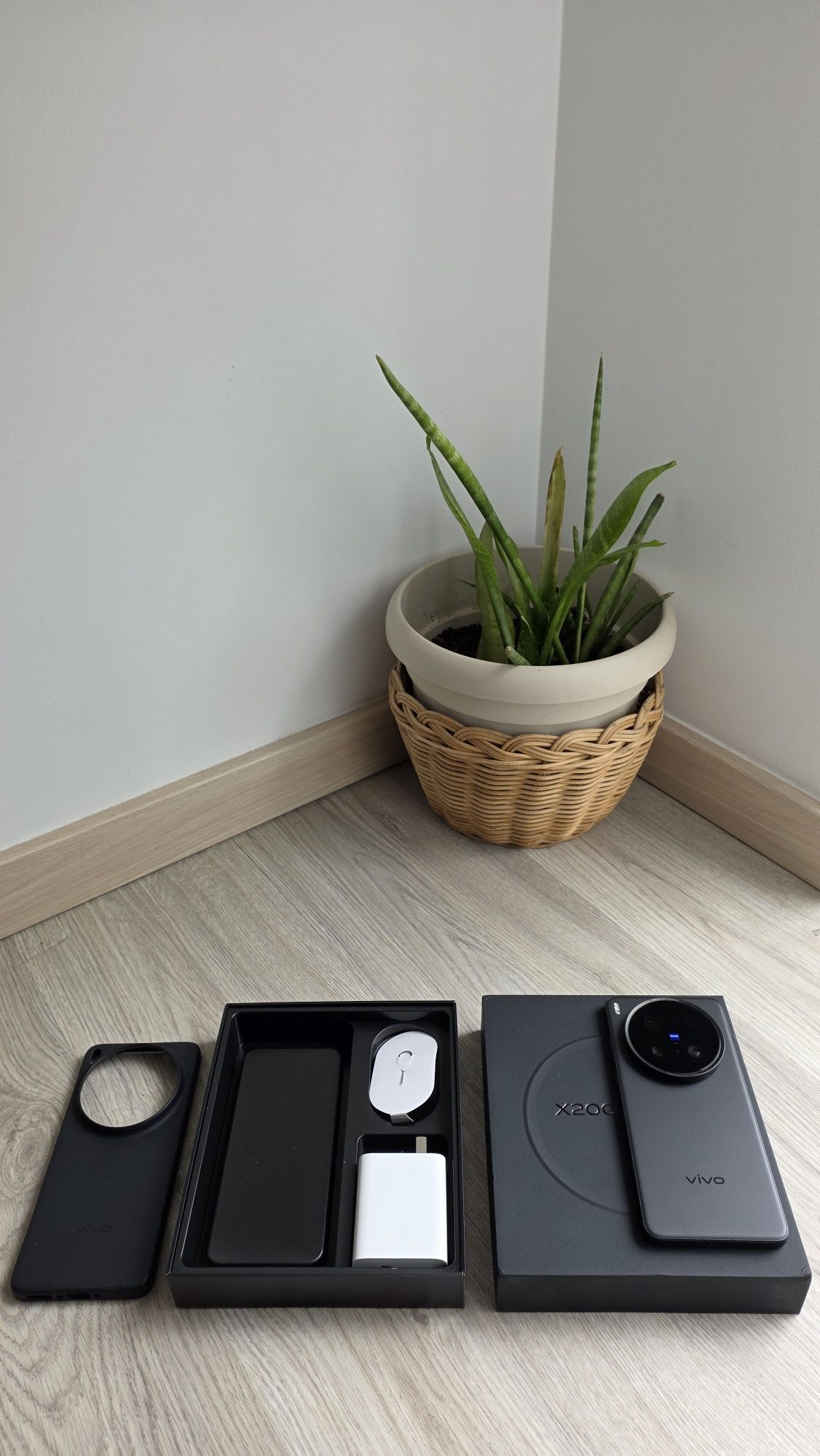 Vivo X200 Ultra - 16/512g