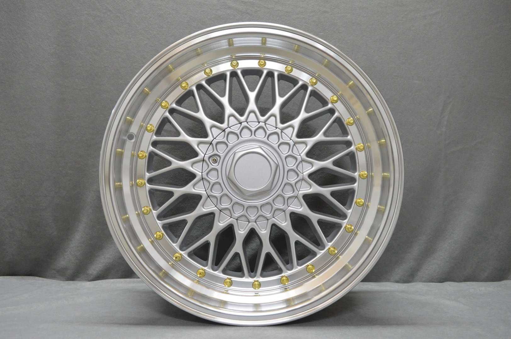 Felgi DARE RS 18" 8J ET42 4x100/5x100 SL Golden Rivets