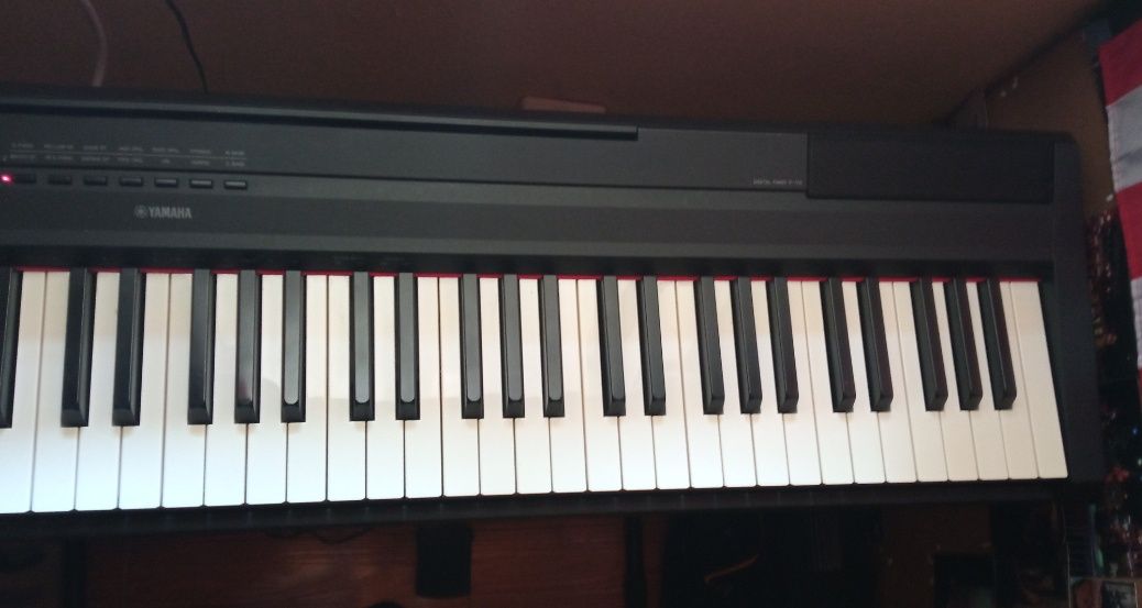 Piano Digital YAMAHA P-115 BK teclas pesadas GHS