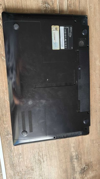 Laptop Samsung np550p7c s02pl 17.3" z torbą