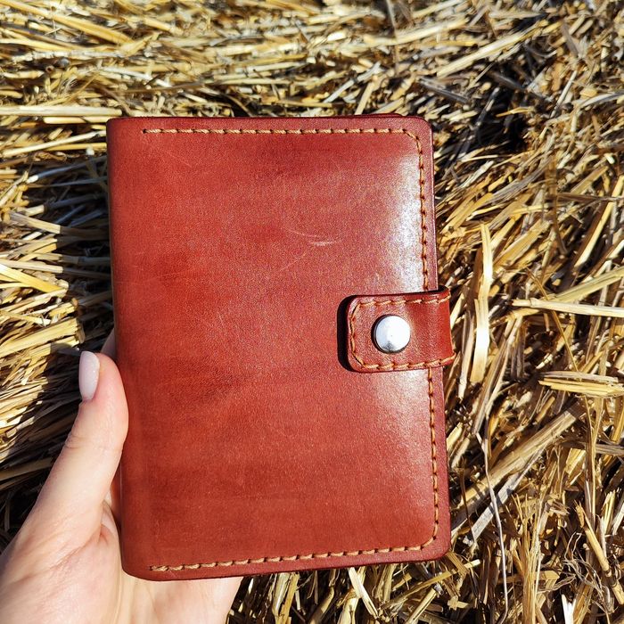 Шкіряне портмоне для документів. Обкладинка. Ручна робота