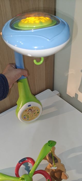 Mobile Chico para bebé floresta mágica