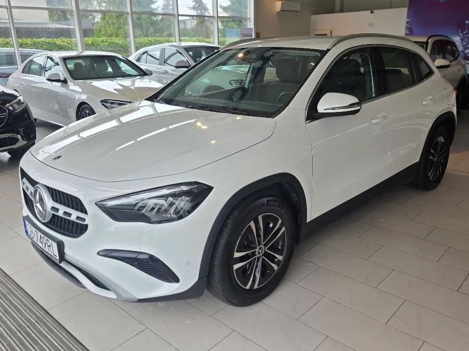 Mercedes-Benz GLA Salon Polska półroczny