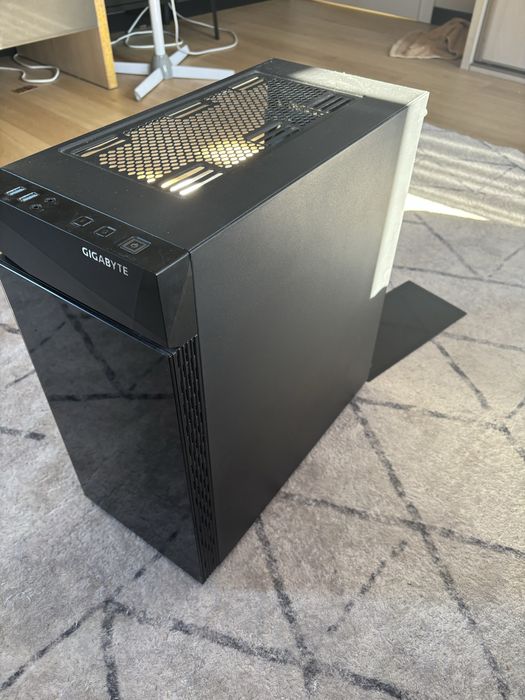 Komputer Gamingowy GTX 1660 super 16GB RAM I5 10400f