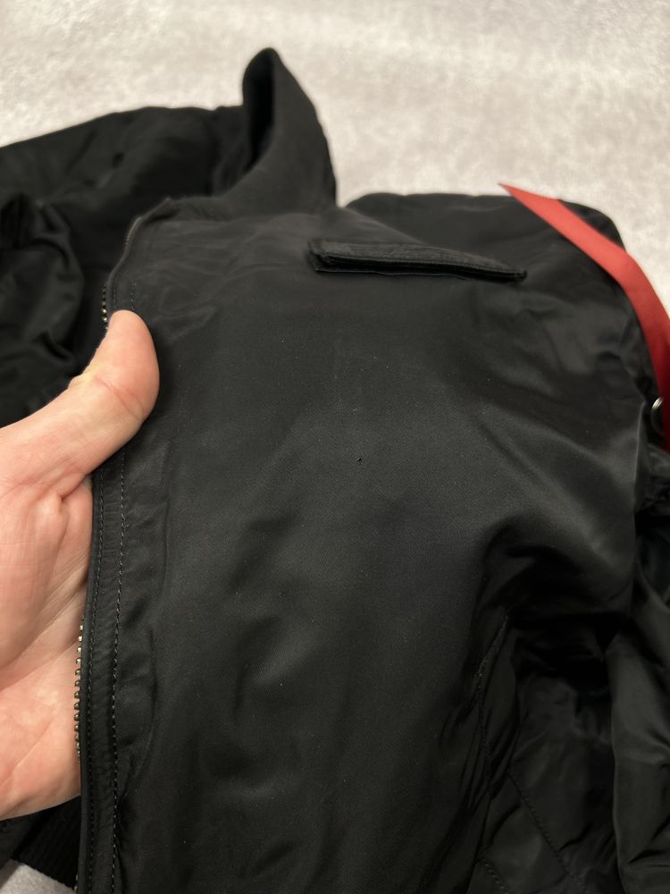 Чоловічий бомбер Alpha Industries