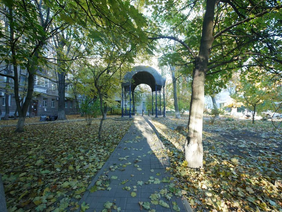ОТ ВЛАДЕЛЬЦА,Липки 2.5К,74квМ,10мин Арсенальная,Дворец Cпорта,Кловская
